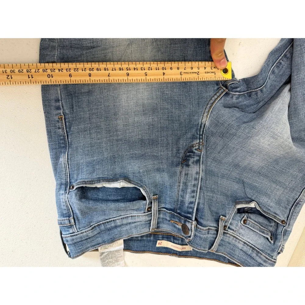 Levis levis 505